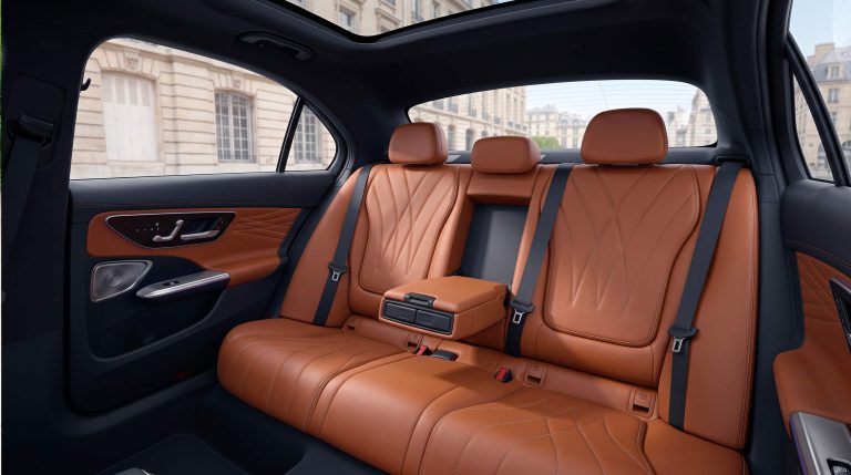 mercedes-classe-c-privilane-ineterieur-siege-arriere-opt